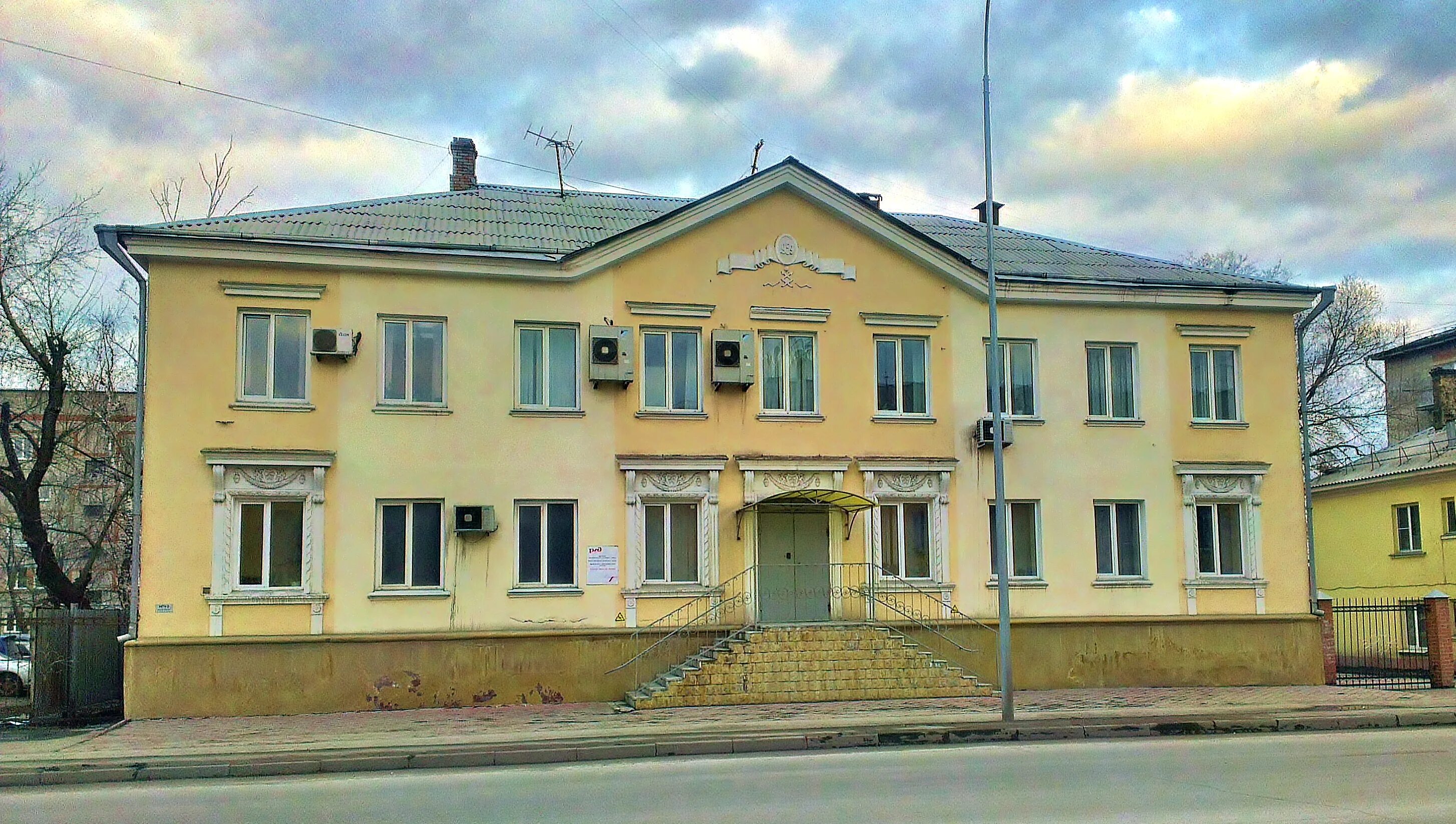 8 городская больница белово. больница 1 белово. город белово кемеровская область больница на ленина детская. поликлиника красноуфимск црб. городская больница 1 белово.