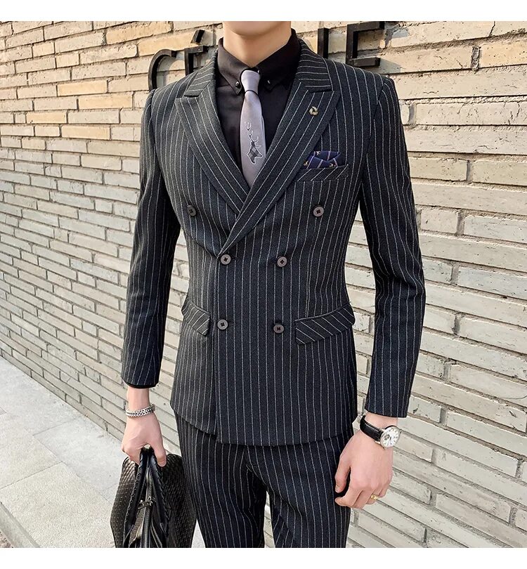 двубортный костюм. двубортный костюм мужской. двубортный костюм. пиджак в полоску мужской. двубортный костюм в полоску.