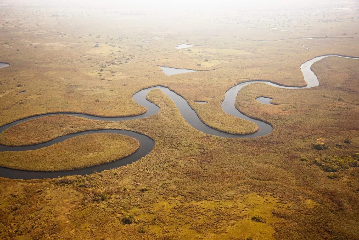 Vast country. Река Окаванго. Ботсвана. Намибия реки. Окаванго Истоки горы.