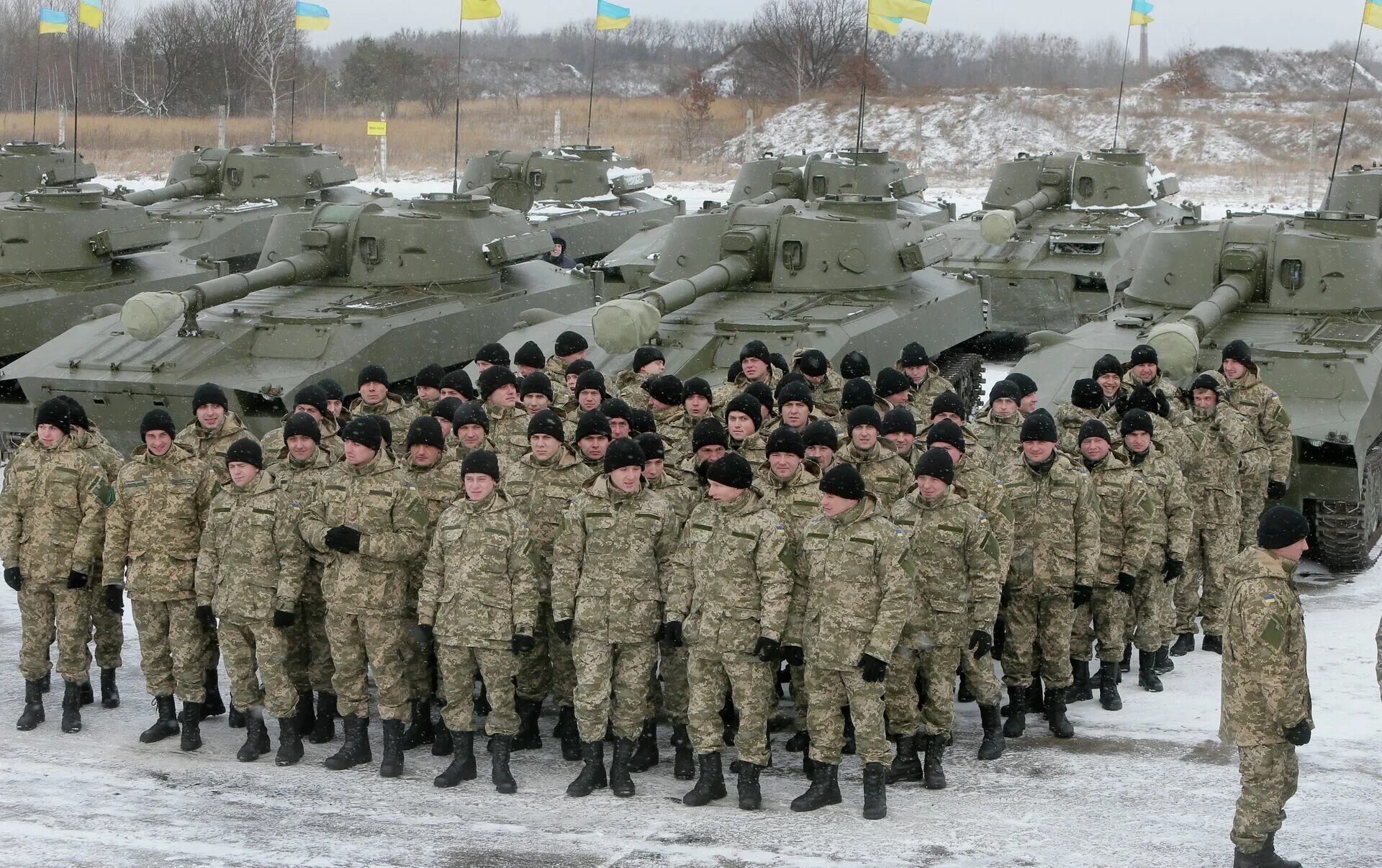 Отправят ли войско украине. Армия Украины 1993. Мобилизация на Украине. Украйне формирует вленно. Армия Украины сверху.