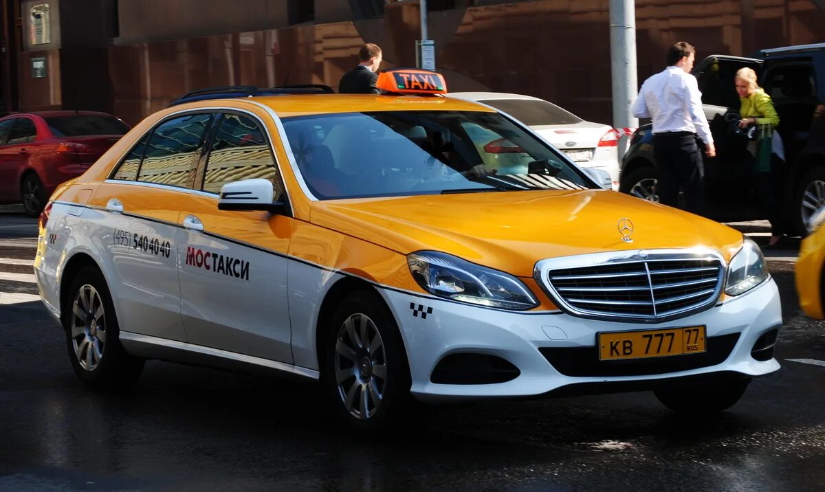 Мерседес w212 Taxi. Mercedes-Benz e-class (w212) такси. Мерседес е200 такси. Такси Мерседес e300.