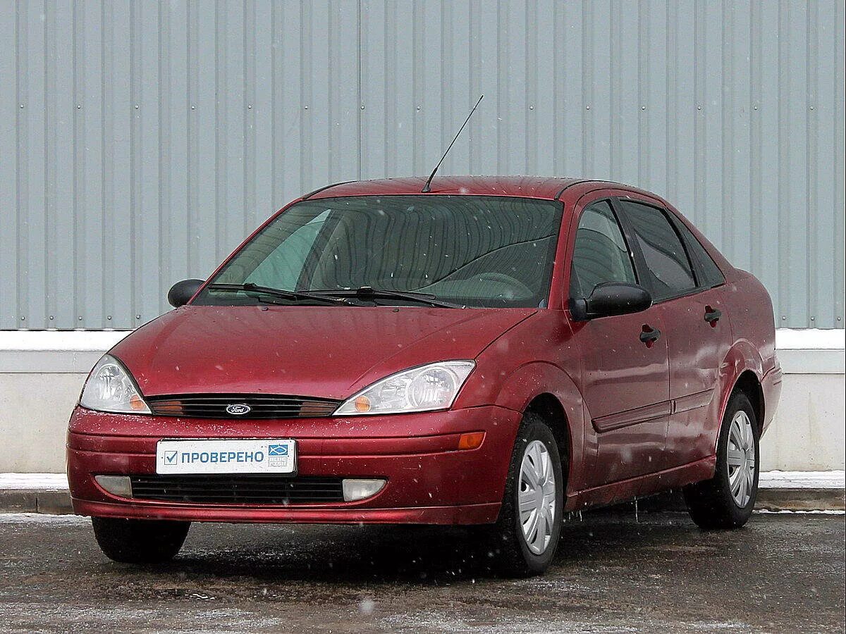 01 01 2002 г. Ford Focus 2002 седан. Ford Focus se 2002. Форд фокус 1 2002 года. Форд фокус 1 красный.