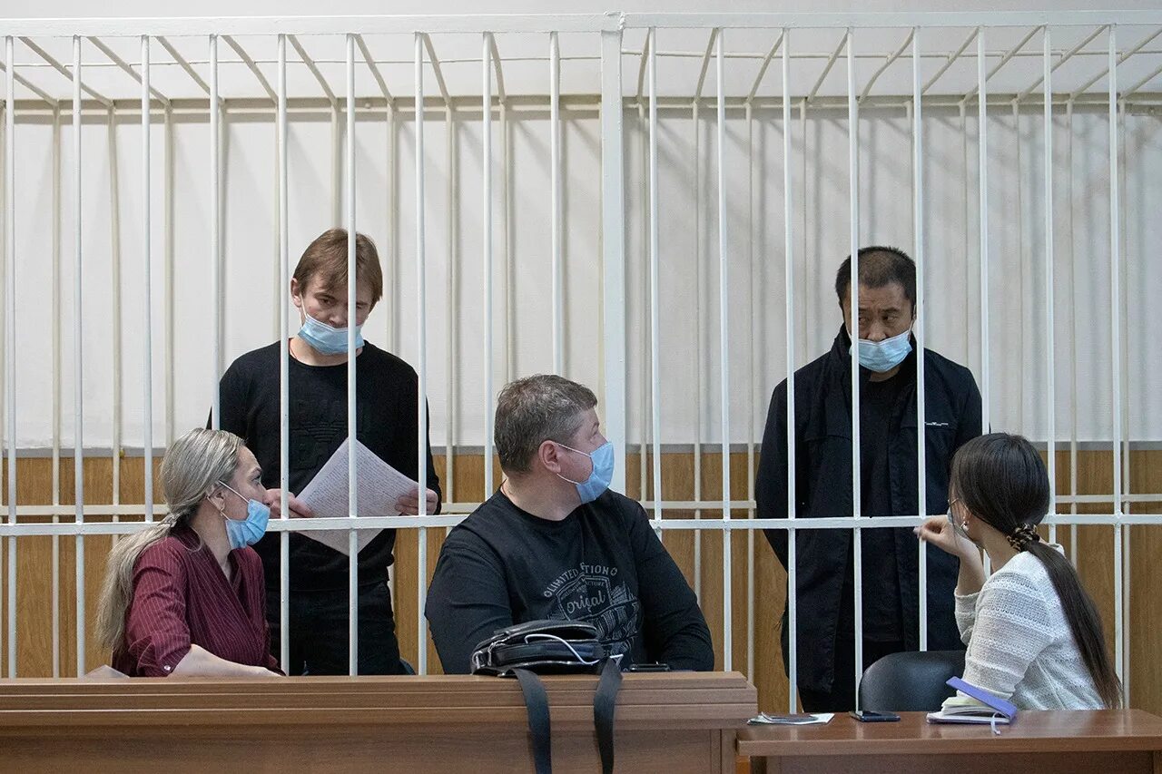 Содержание под стражей. Контрабанда чита. Незаконный вывоз леса. Контрабанда военной техники. Контрабанда донецк.