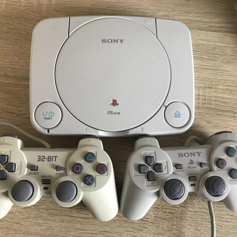 Sony playstation ps1. приставка sony ps1. Sony ps1. старый плейстейшен 1. Sony playstation 1.