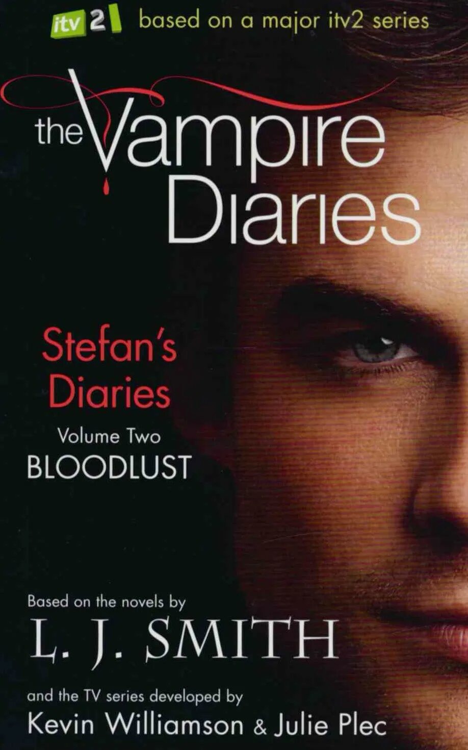 Книги дневники людей. Дневники вампира обложка книги. Л.Дж. Смит. The Vampire Diaries l j Smith.