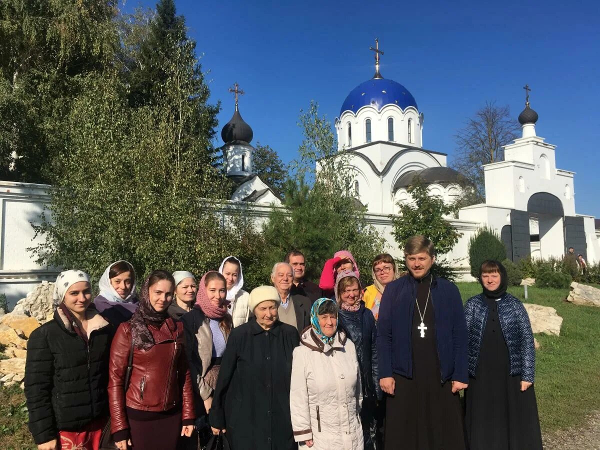 Подворье монастыря Всецарица Пластуновская. Станица Пластуновская женский монастырь Всецарица. Подворье женского монастыря Всецарица Краснодарский край. Храм иконы Божией матери Всецарица станица Пластуновская. Бараши паломническая