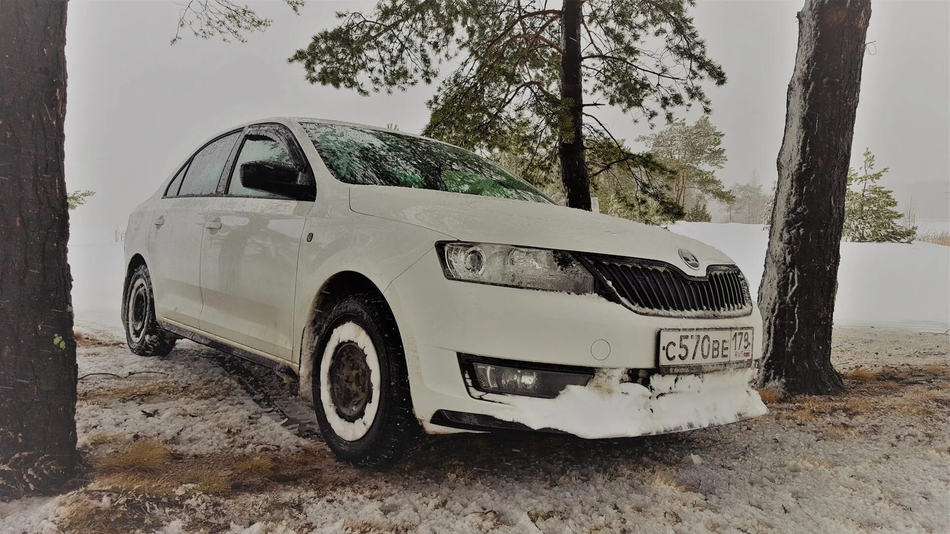 Прошить шкоду рапид. Шкода рапид оффроуд. шкода рапид 2016. skoda rapid бездорожье. шкода рапид буксировка.