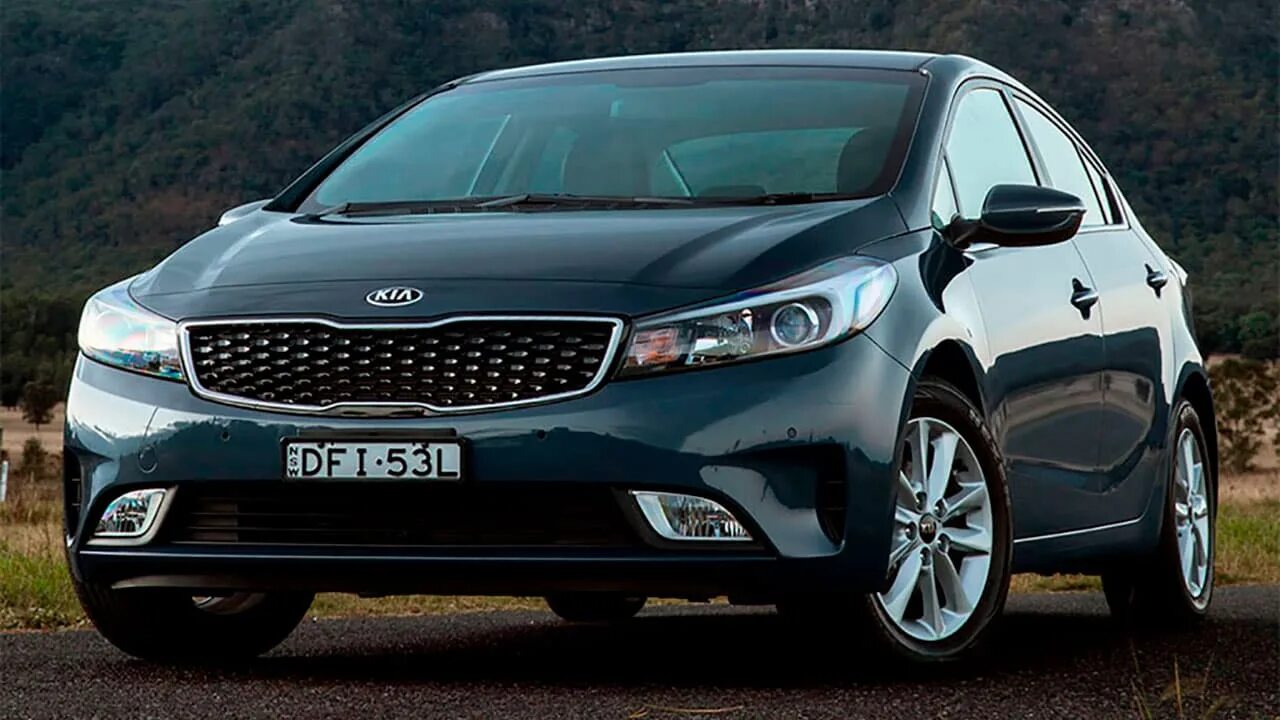 Сколько киа серато. Кия Серато 2017. Kia Cerato 2017 года. Кия Серато 2017 года. Kia Serato 2021.