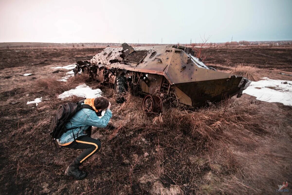 Бтр 82 а в карабахе. Новосветловка бтр 82м. Бтр 80 подбитый в грозном. Бтр 80 донбасс. Бтр 60 на украине.