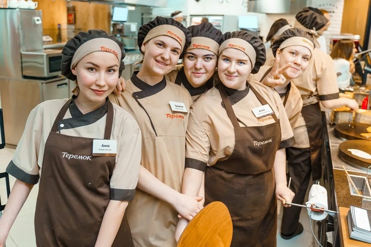 Помощника повара без опыта москва