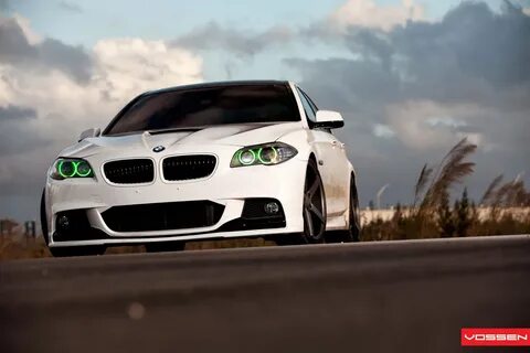 Стол bmw