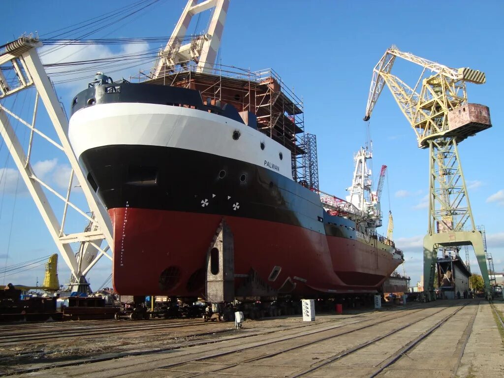 Танкер волготранс 2501. Судостроение судоремонт астрахань. Танкер химовоз altair. Астраханский судостроительный завод. Кирельское судоремонтный завод.