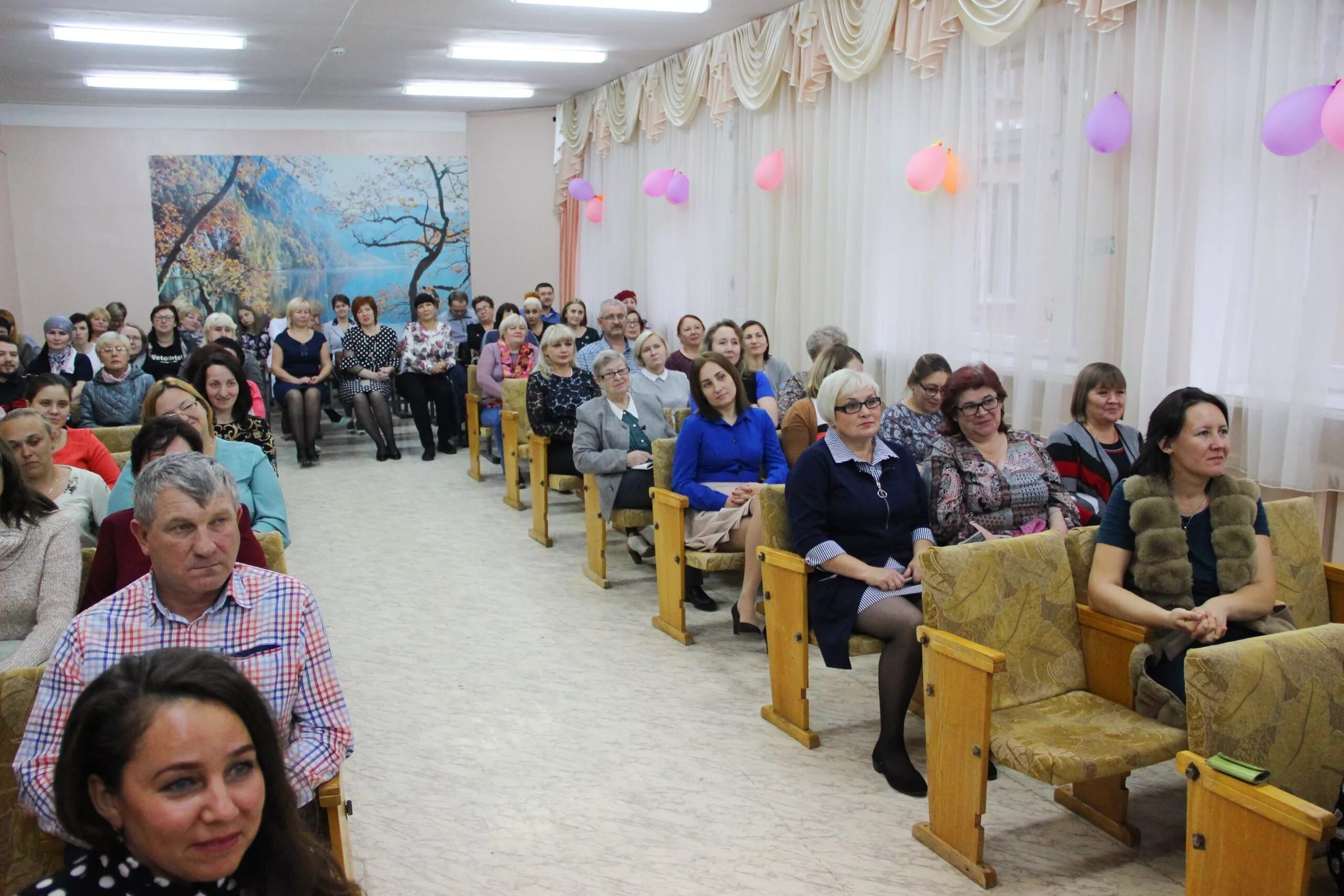 Детский дом 2 ухта. Школа интернат номер 2 ухта. Дом для детей. Ухта специализированный дом ребенка. Школа интернат 2 ухта.