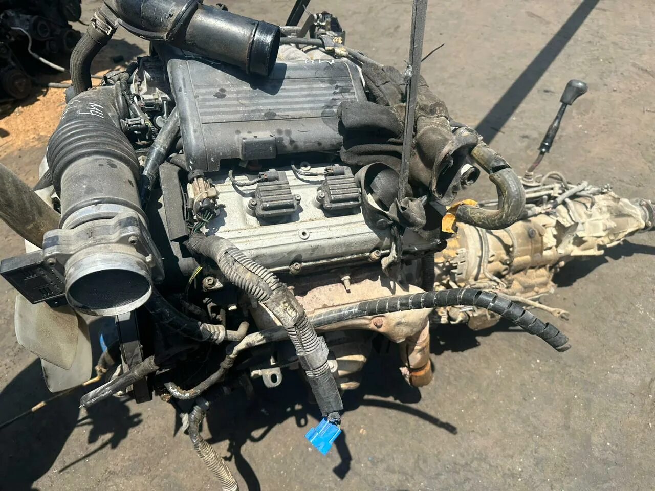 Контрактные двигатели исузу. Термостат 4jg2 isuzu elf. 6hf1 двигатель исудзу. Контрактные двигатели исузу. Двигатель 6wf1 tc.