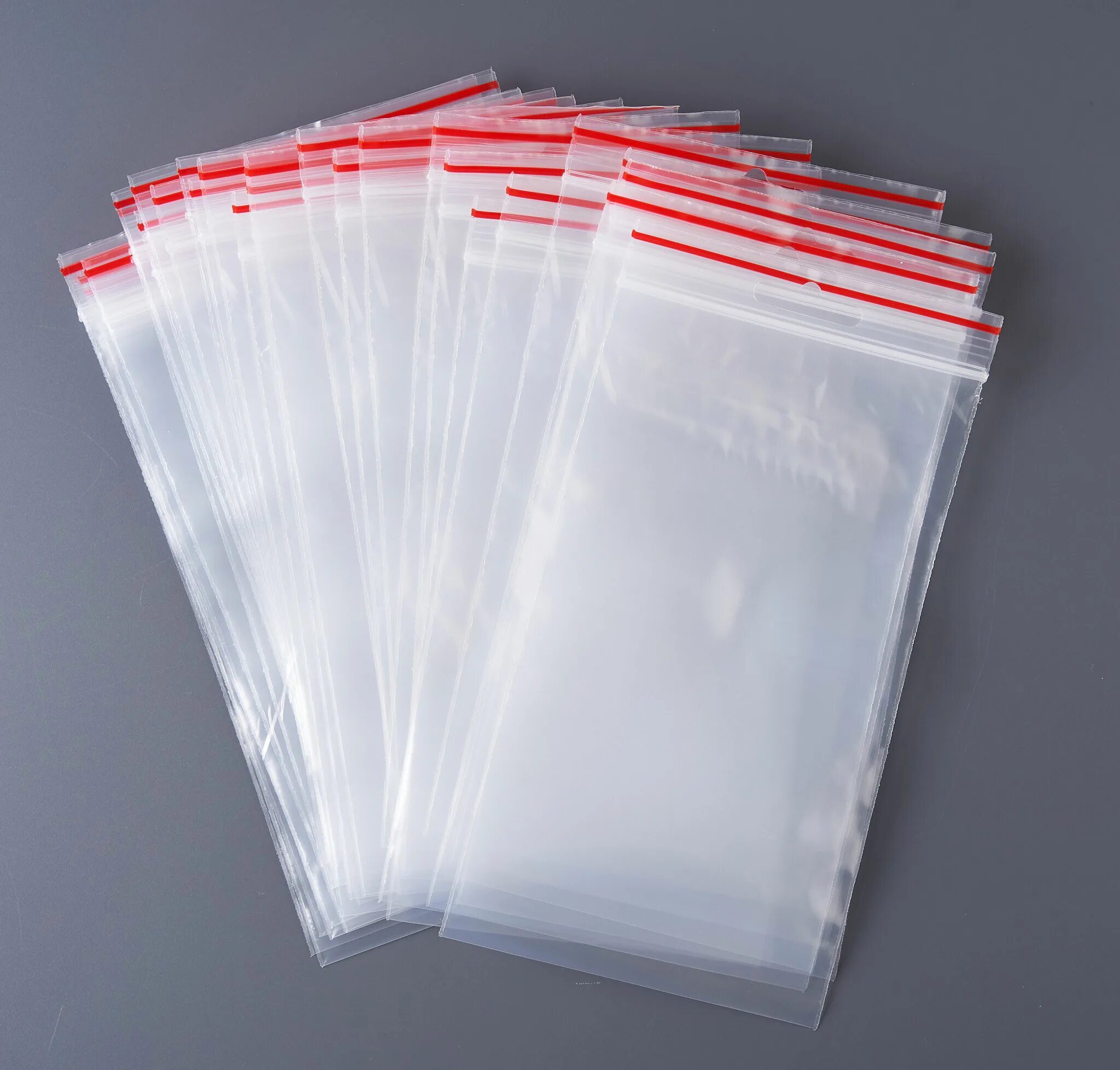 Как называется зип лок. Zip lock пакеты матовые 100 микрон. пакет гриппер зип лок zip-lock. гриппер 10х15. пакеты зип лок 100 мкм.