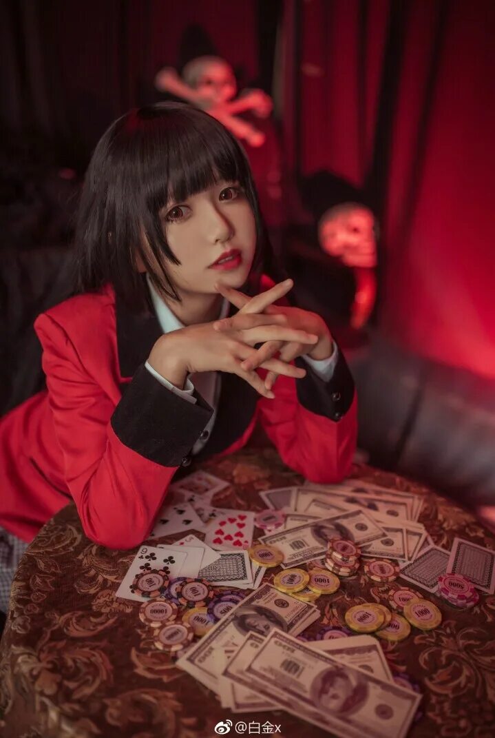 Hong kong doll видео