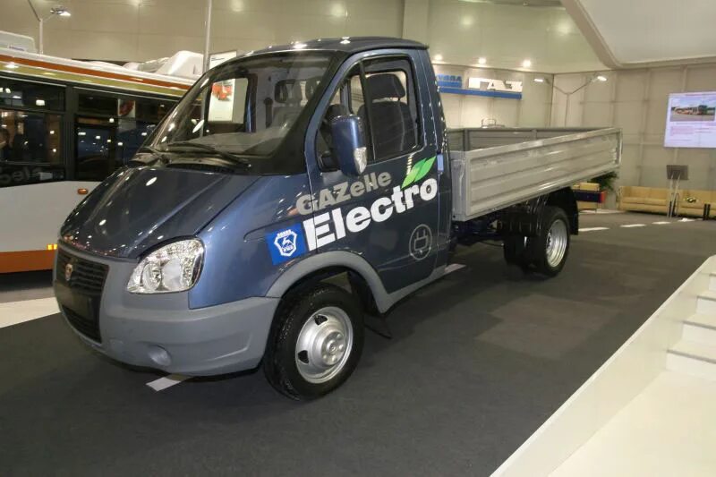 Next electro 7720 электробус. Электрическая газель next. Электромобиль газель next electro. Электромобиль газель next electro. Электрическая газель next.