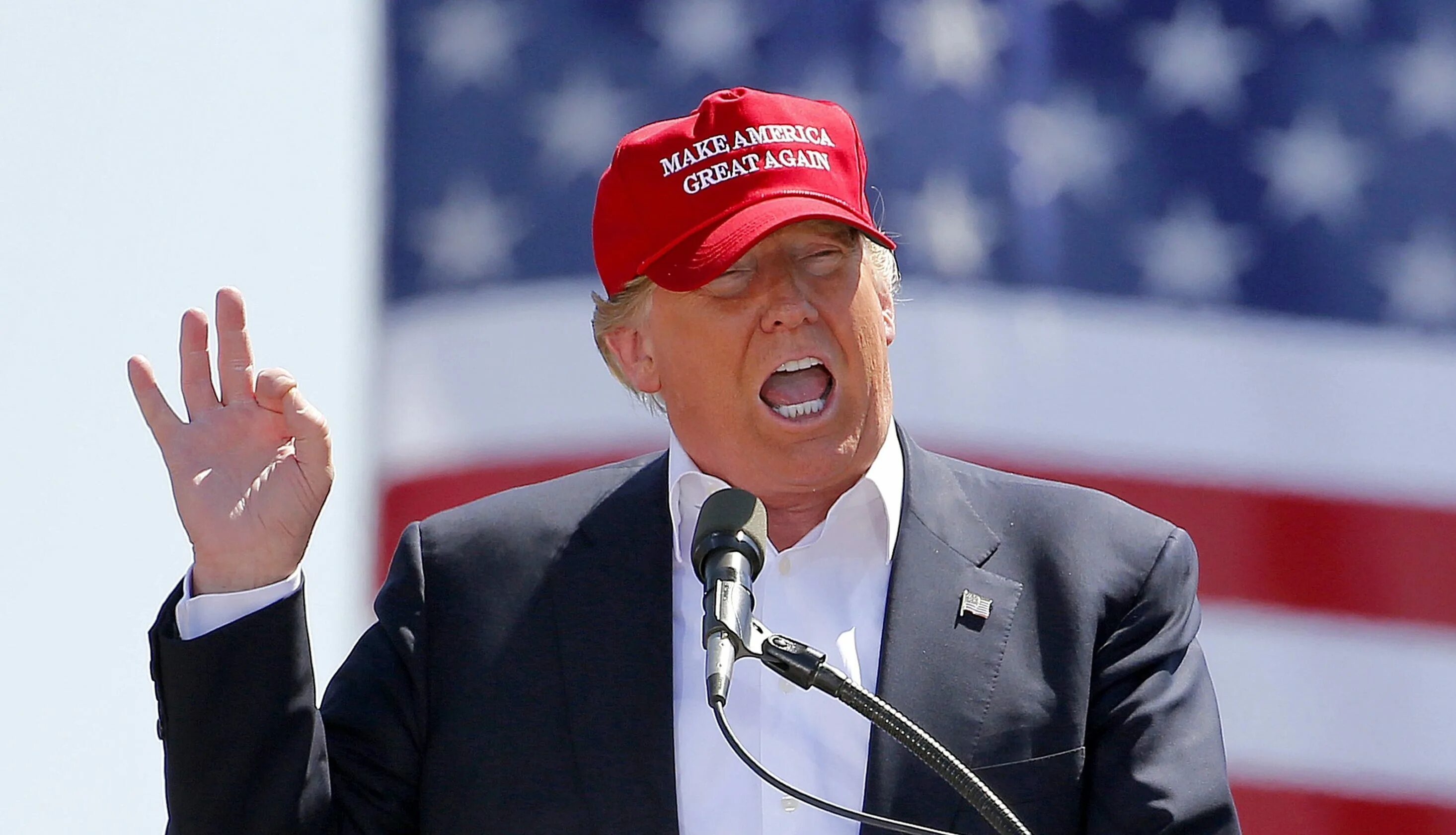 Make america great again перевод. Трамп make america great again. Make america great again перевод. Make america great burnout. Make america great again перевод.