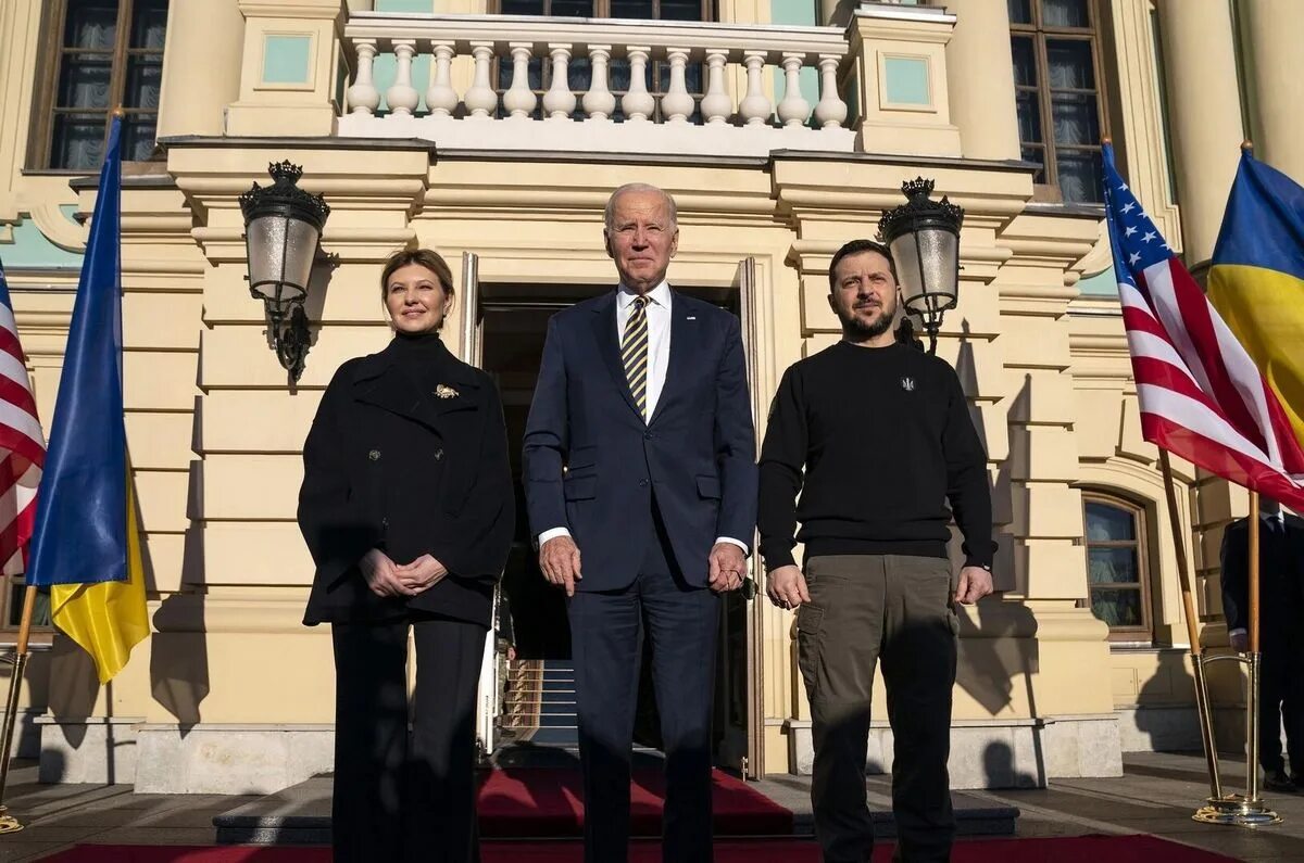 Приезд в сша. Белый дом США Байден. Джо Байден 2023.