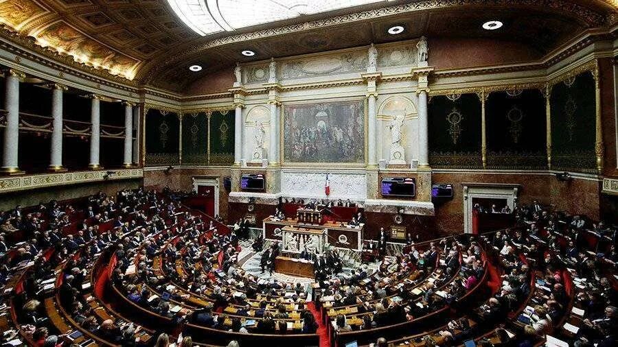 Парламент во франции название. Парламент франции: национальное собрание и сенат. парламент франции 20 века. парламент франции здание. национальная ассамблея франции.