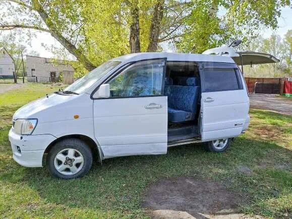 Toyota Lite Ace Noah 1998. Тойота Ноах 1998г. Тойота лит айс 1998. Тойота лит айс 1998 года. Дром тойота айс ноах