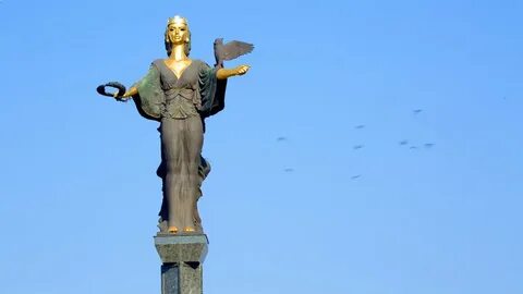 Памятник в софии