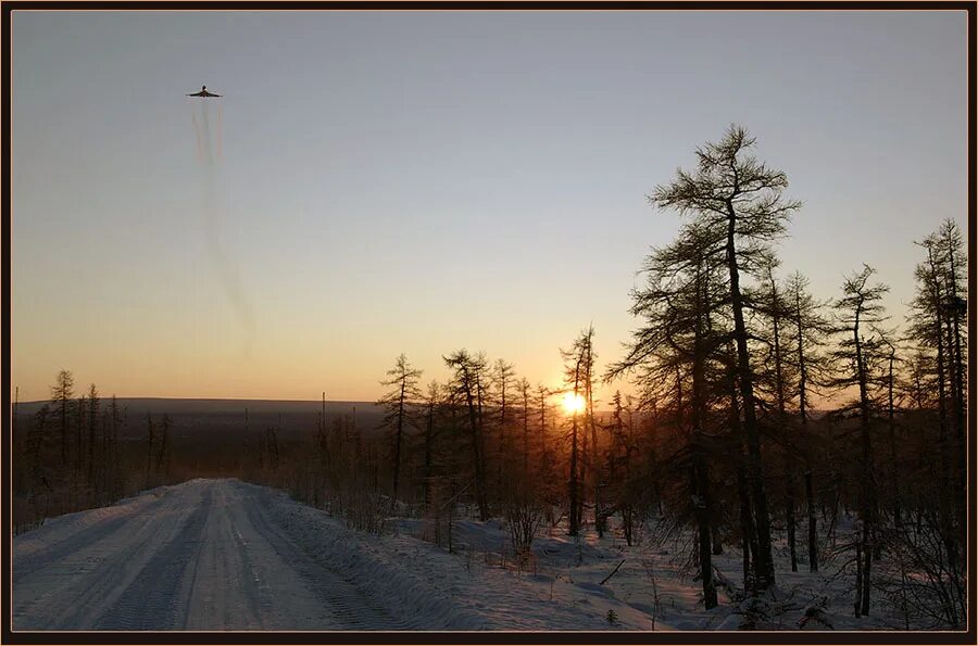 Восход в тайге зимой. Короткий день фото. Самый короткий день Братск закат. Красивая картинка короткий день. 29 короткий день