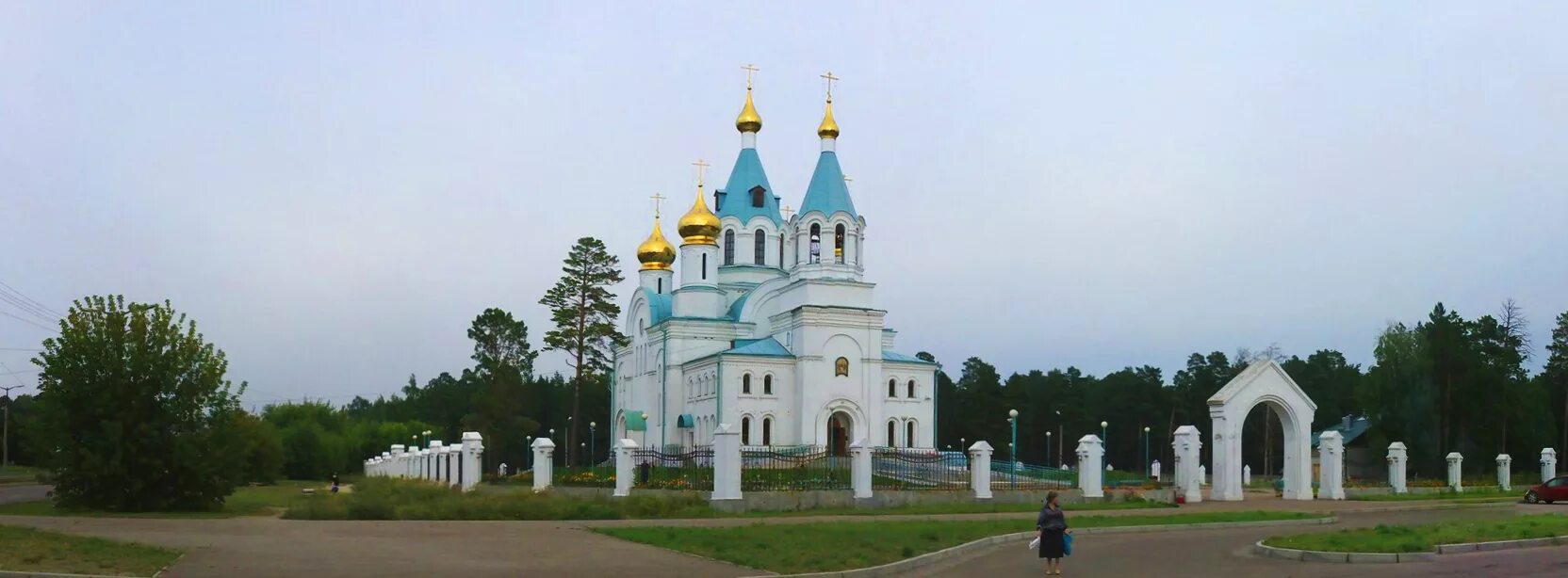 Ангарск свято троицкий. Свято-Троицкий храм Иркутск. Ангарск православный храм.