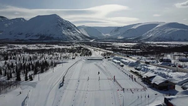 Кировск горнолыжный курорт Тирвас. Кировск Тирвас лыжная. Тирвас лыжная трасса. Лыжный стадион Тирвас.