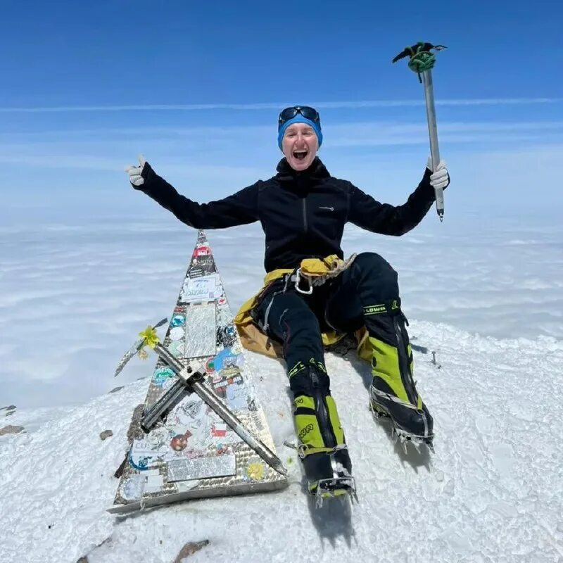 Маунтин крю. Маунтин крю. Зимний кайтинг новосибирск. Маунтин крю. Маунтин крю.