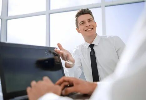 Сотрудникам указанным