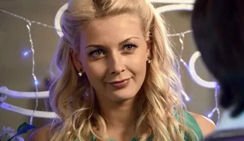 Әйелді ұстап алып, ұрсып тастады