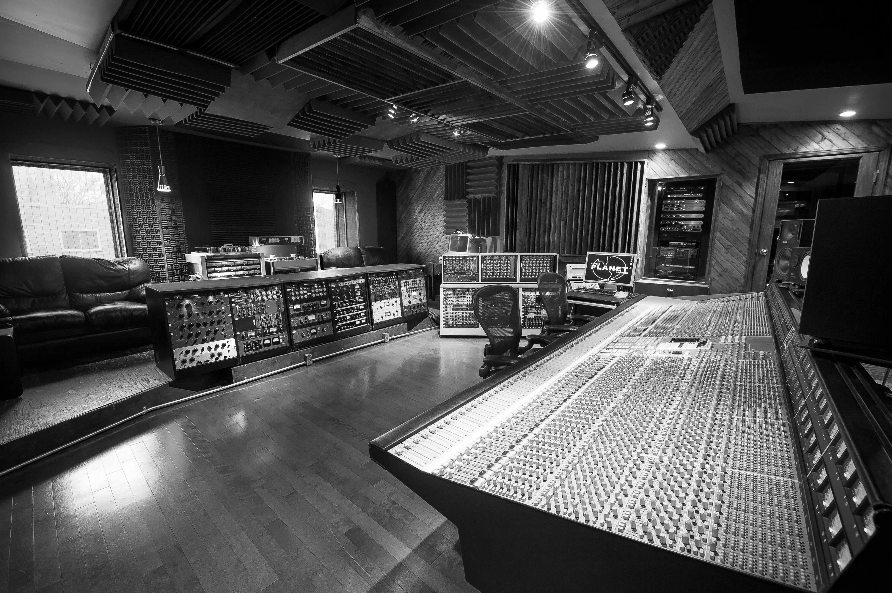 Игра музыкальная студия. Студия звукозаписи hajime records. студия звукозаписи лос анджелес. студия звукозаписи records-studio, иваново. студия звукозаписи егора летова.