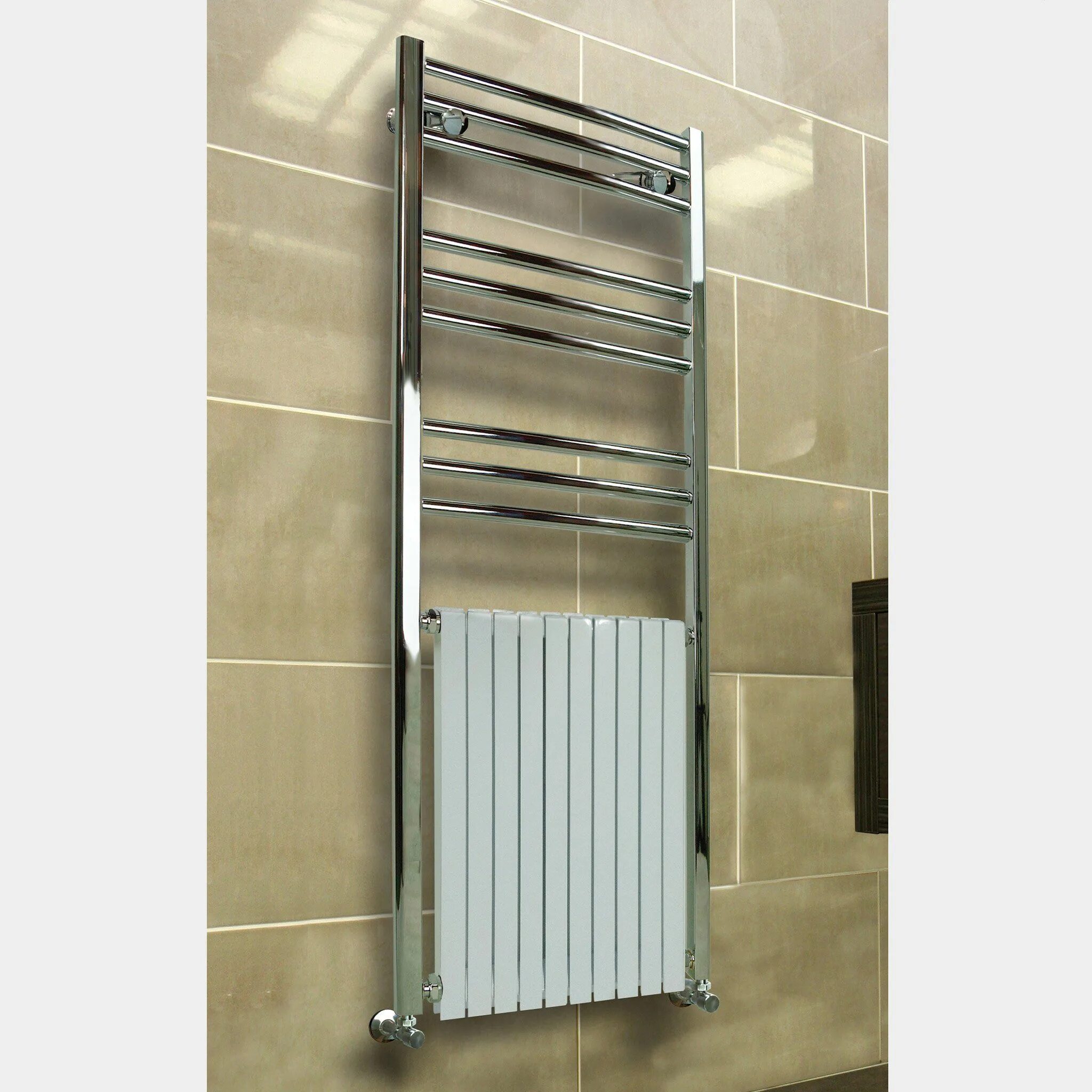 Батарея в ванной комнате. Полотенцесушитель 37. vola towel warmers полотенцесушитель. водяной радиатор полотенцесушитель 2в1. батарея для ванной комнаты настенные.