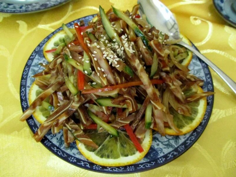 Свинина гулу жоу. Острые блюда китайской кухни. Чачжан мён корейское блюдо. Свинина по сычуаньски острая. Оригинальный китайский рецепт.