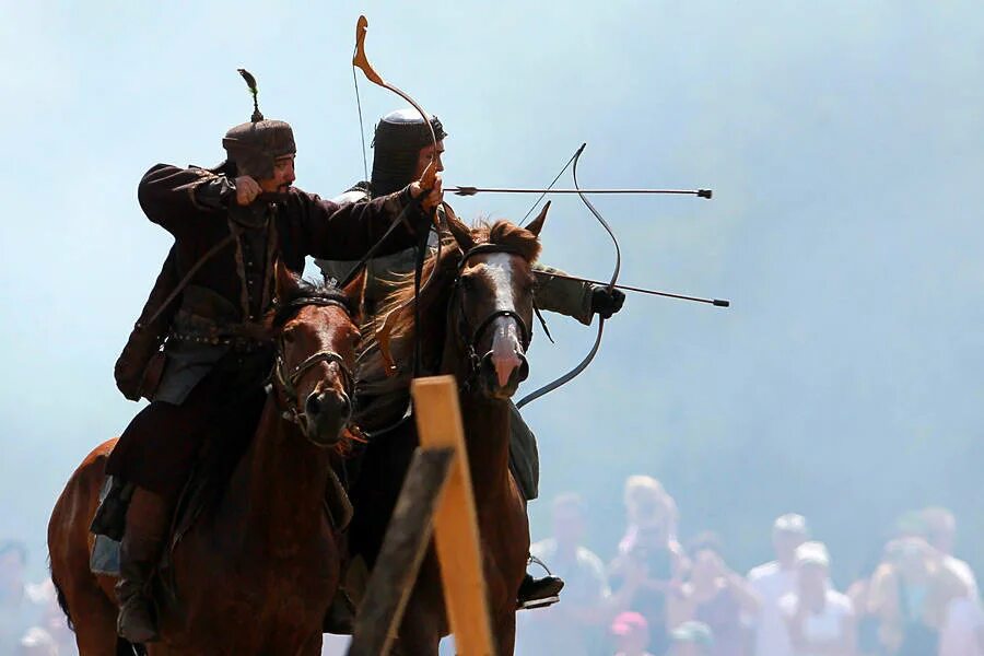 Сражение в 1572 девлет гирей. Битва с девлет гиреем. Молодинская битва 1572. Битва при молодях 1572 князь воротынский. Битва при молодях 1572.