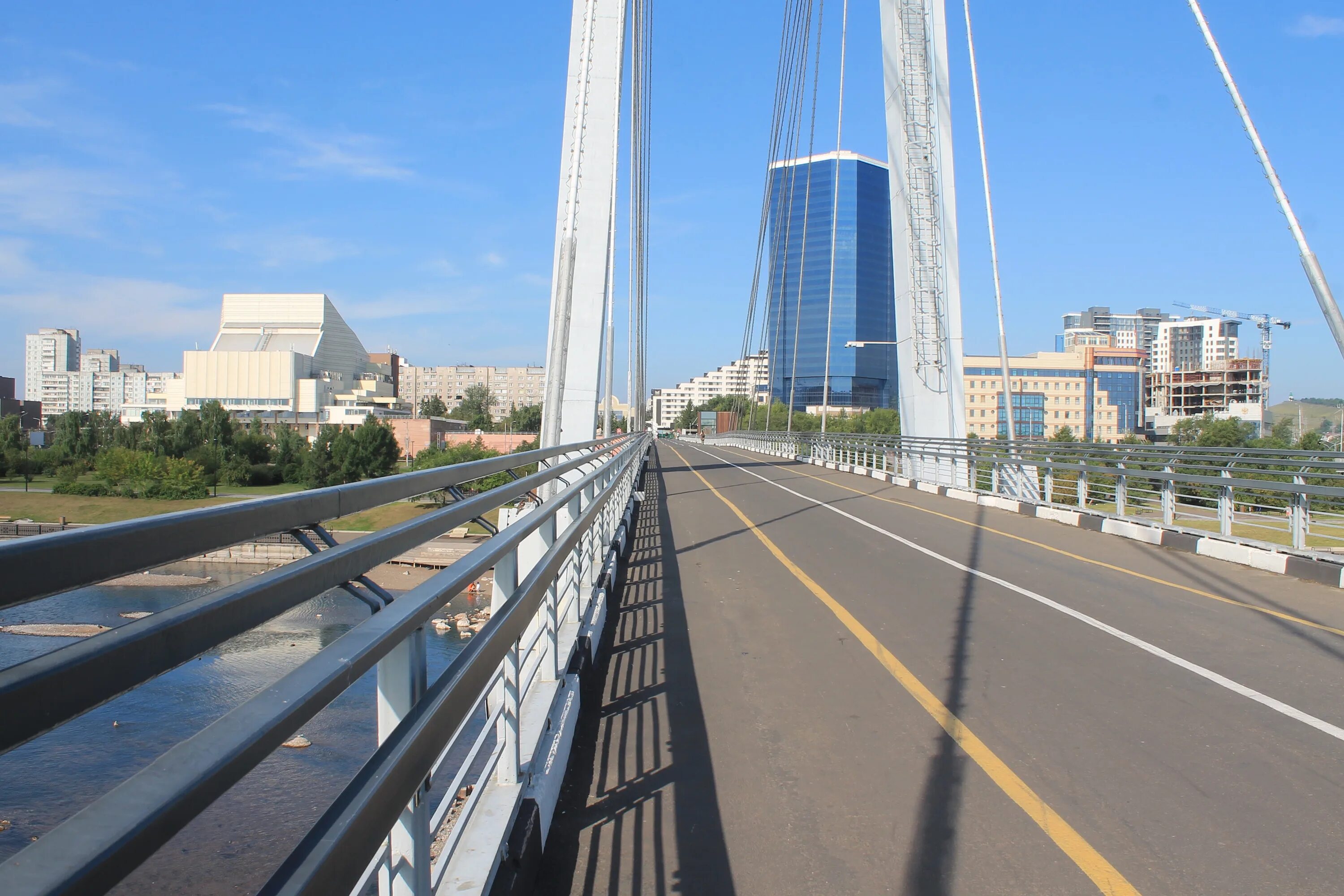 Мост через протоку. Вантовый мост красноярск. муромский вантовый мост. новосаратовка вантовый мост. нанпу вантовый мост.