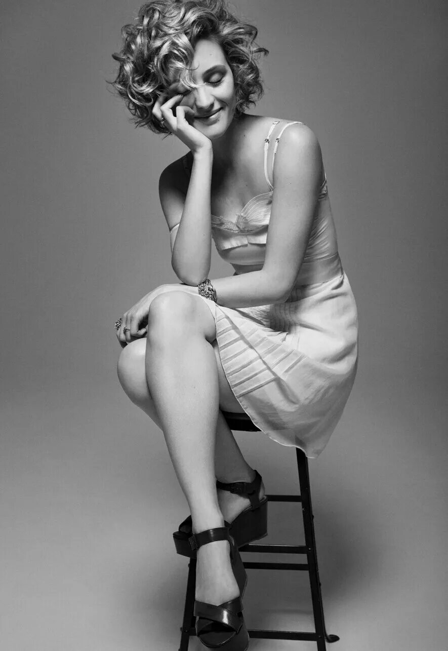 Эвелин брошу. Эвелин брошу Evelyne Brochu. Эвелин брошу 2023. Evelyne Brochu Photoshoot.