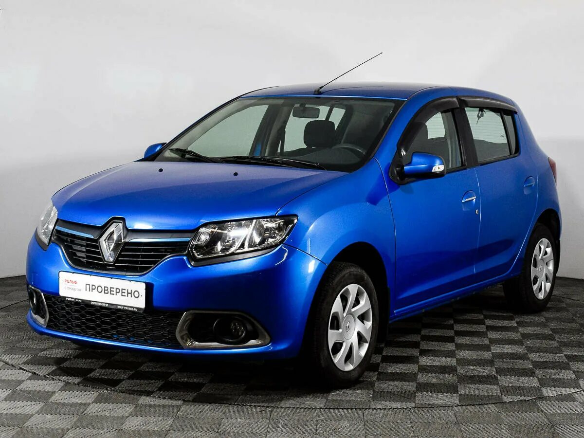 Renault sandero цена. Renault Sandero 2015. Рено Сандеро 2015. Renault Sandero 2015 года. Рено Сандеро 2015г.