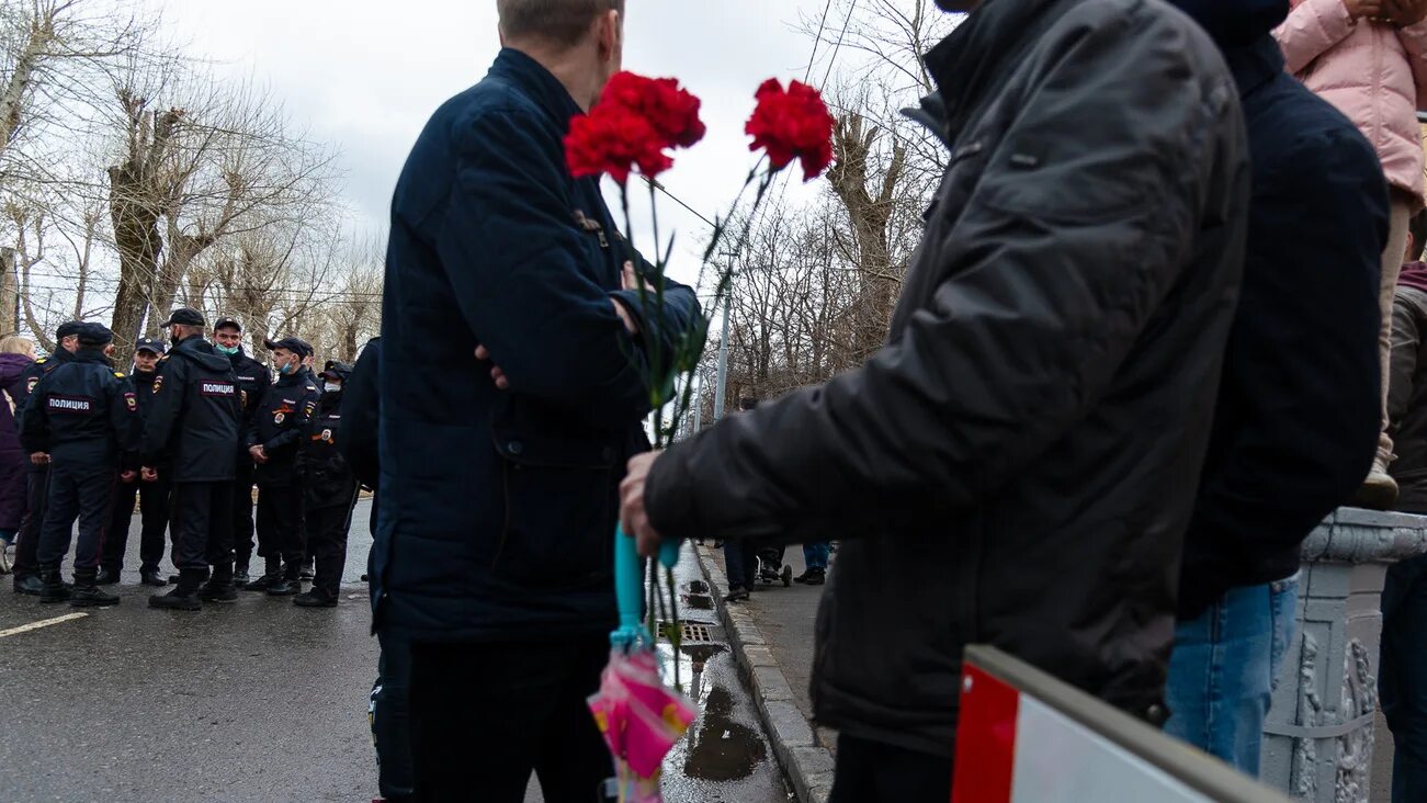 Программа 9 мая северодвинск. Празднование дня победы. возложение цветов 15 февраля. шествие на 9 мая.