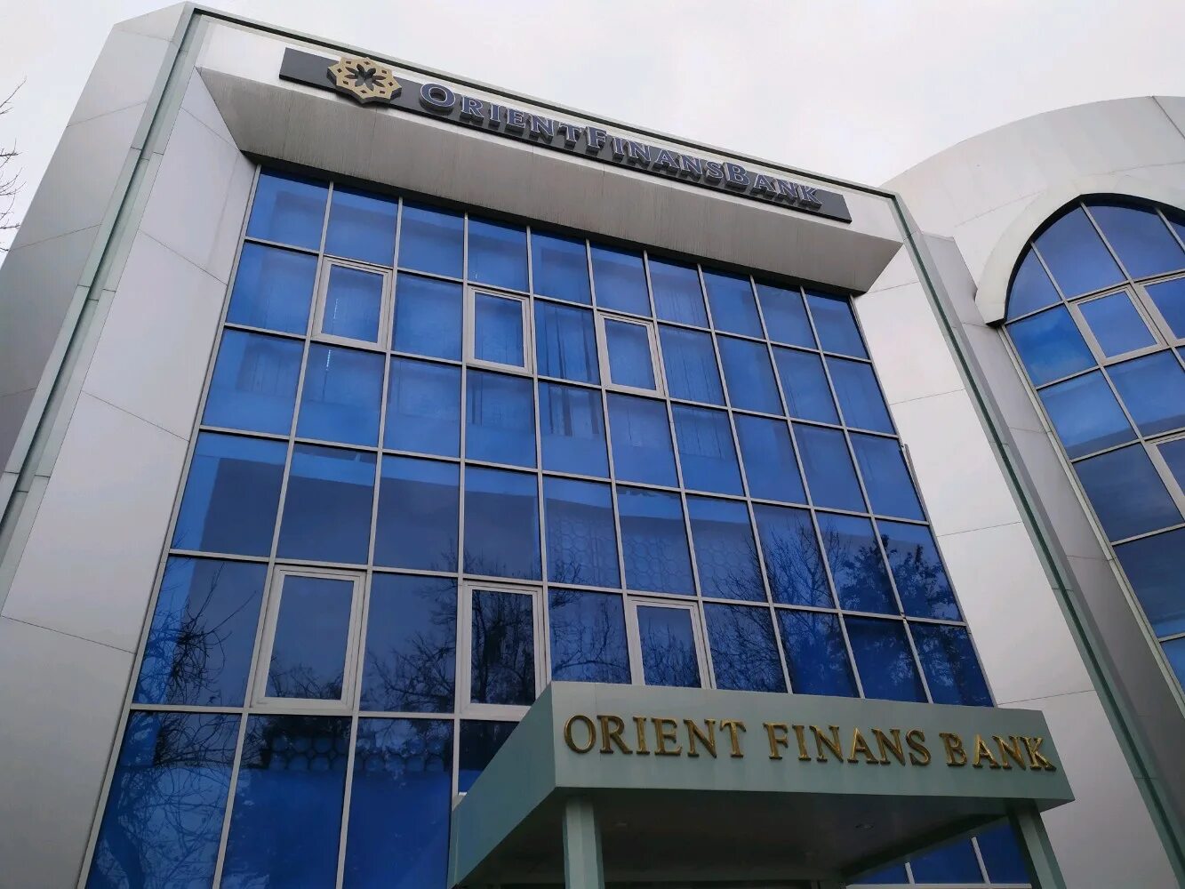 Ofb uz. Orient Bank Uzbekistan. Orient Finance Bank. ОФБ банк Ташкент. Филиалы Ориент Финанс банк Ташкент.