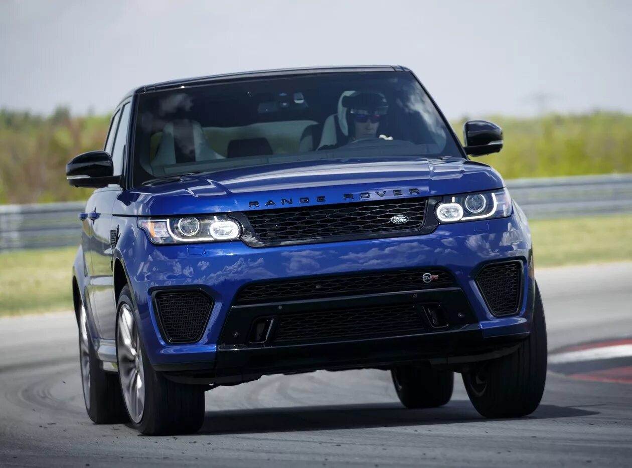 Range Rover Sport SVR 2015. Рендж Ровер SVR 2016. Range Rover SVR 2015. 2015 Land Rover range Rover Sport SVR. Range sport svr