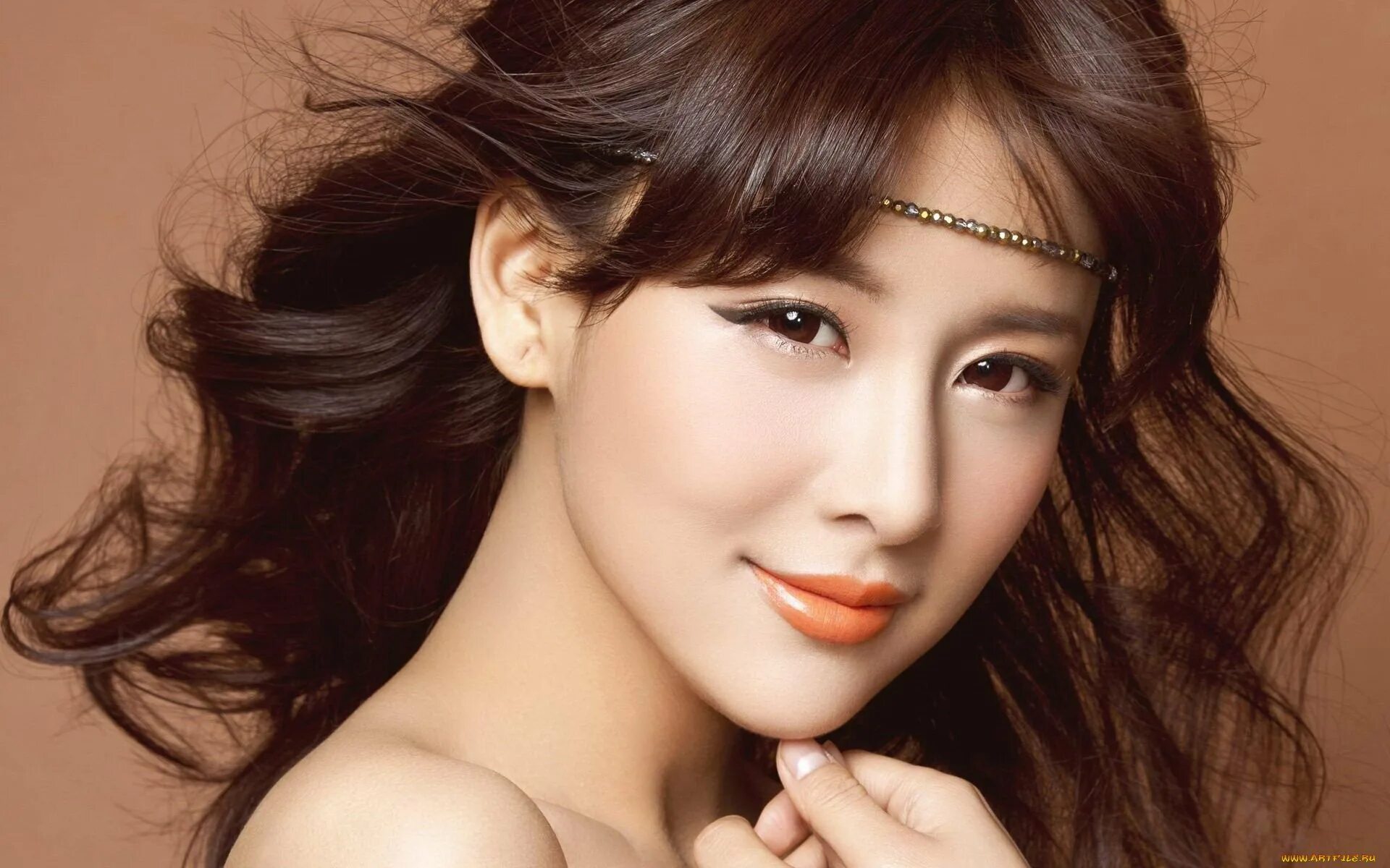 Ду жуан (du juan). Азиатское лицо. Бинбин фань анфас. Красивые китаянки. Китайское лицо девушки.