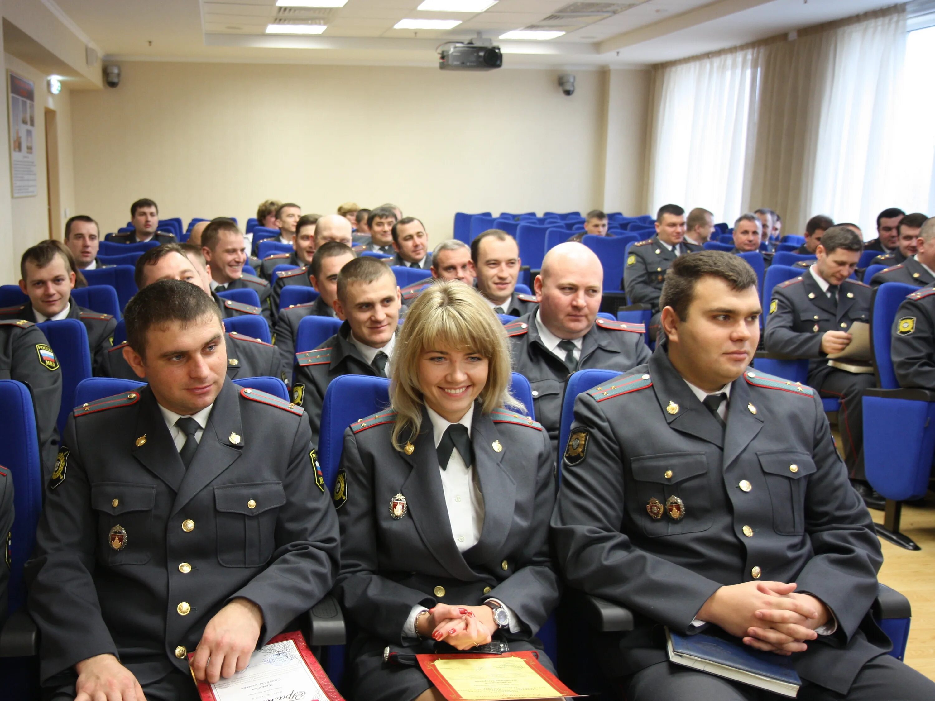 Мвд царицыно. Коллектив полиции. Полиция РОВД. Полиция отдел кадров. Начальник отдела кадров УВД по ЗАО.