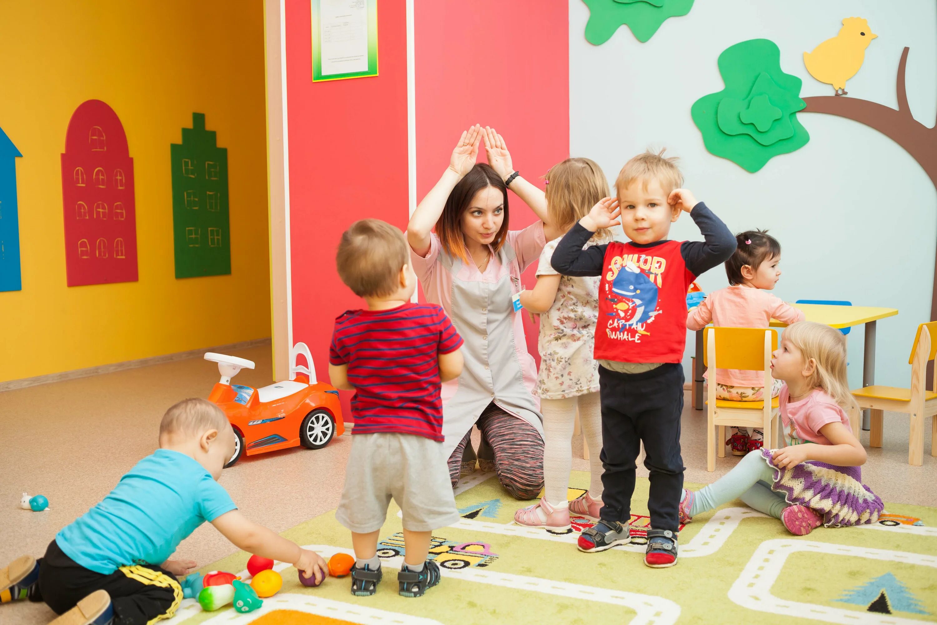 интерактивный-беби детский садик. женщина в семье. детский клуб мама. клуб для мамочек с детьми. детский клуб мама.