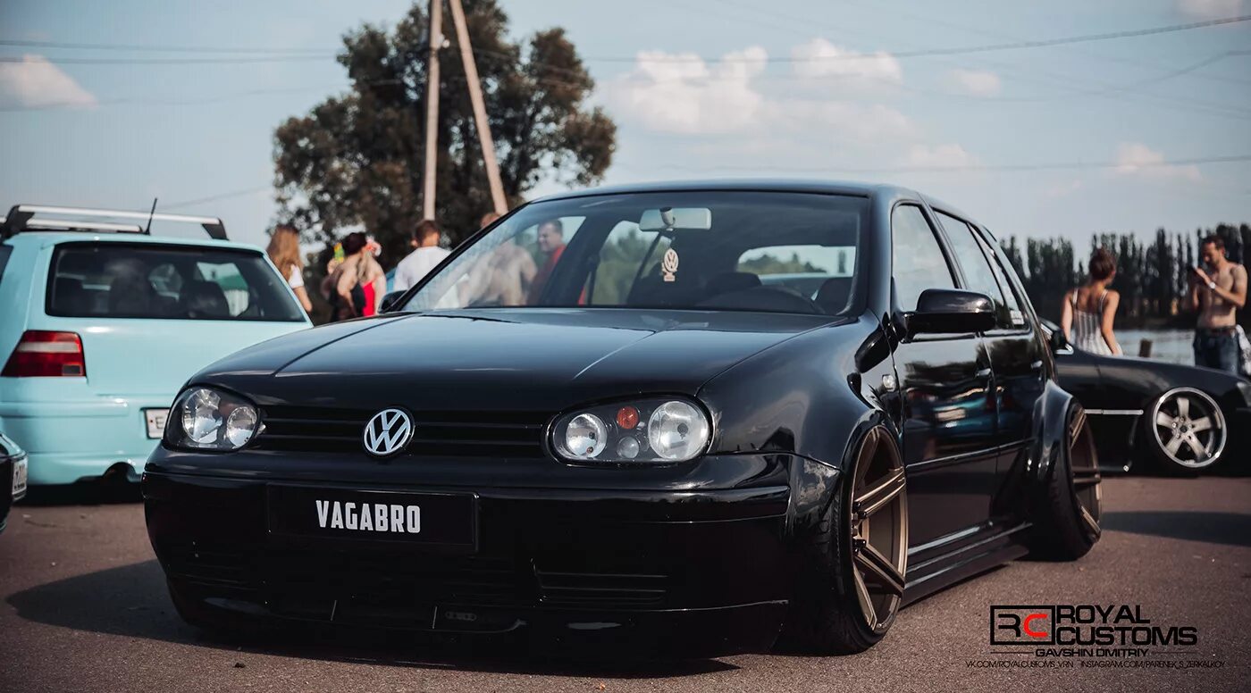 Бро рояль. Volkswagen Golf mk4 GTI back. Фольксваген Бора губа gli.