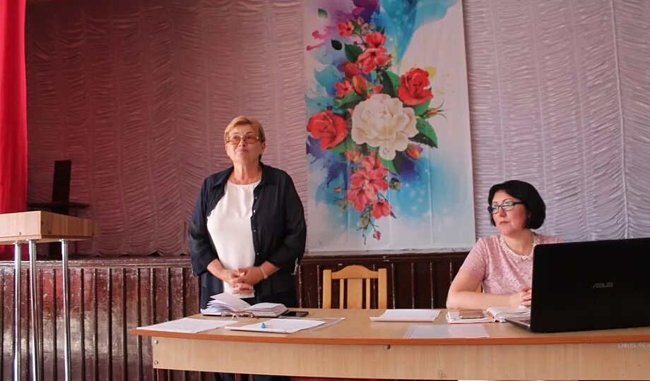 Темрюк школа 1 учителя. Руденко начальник образования темрюк. Заседание кдн приокского района февраль 2022. Детский сад 18 темрюк. Управление образования темрюк.