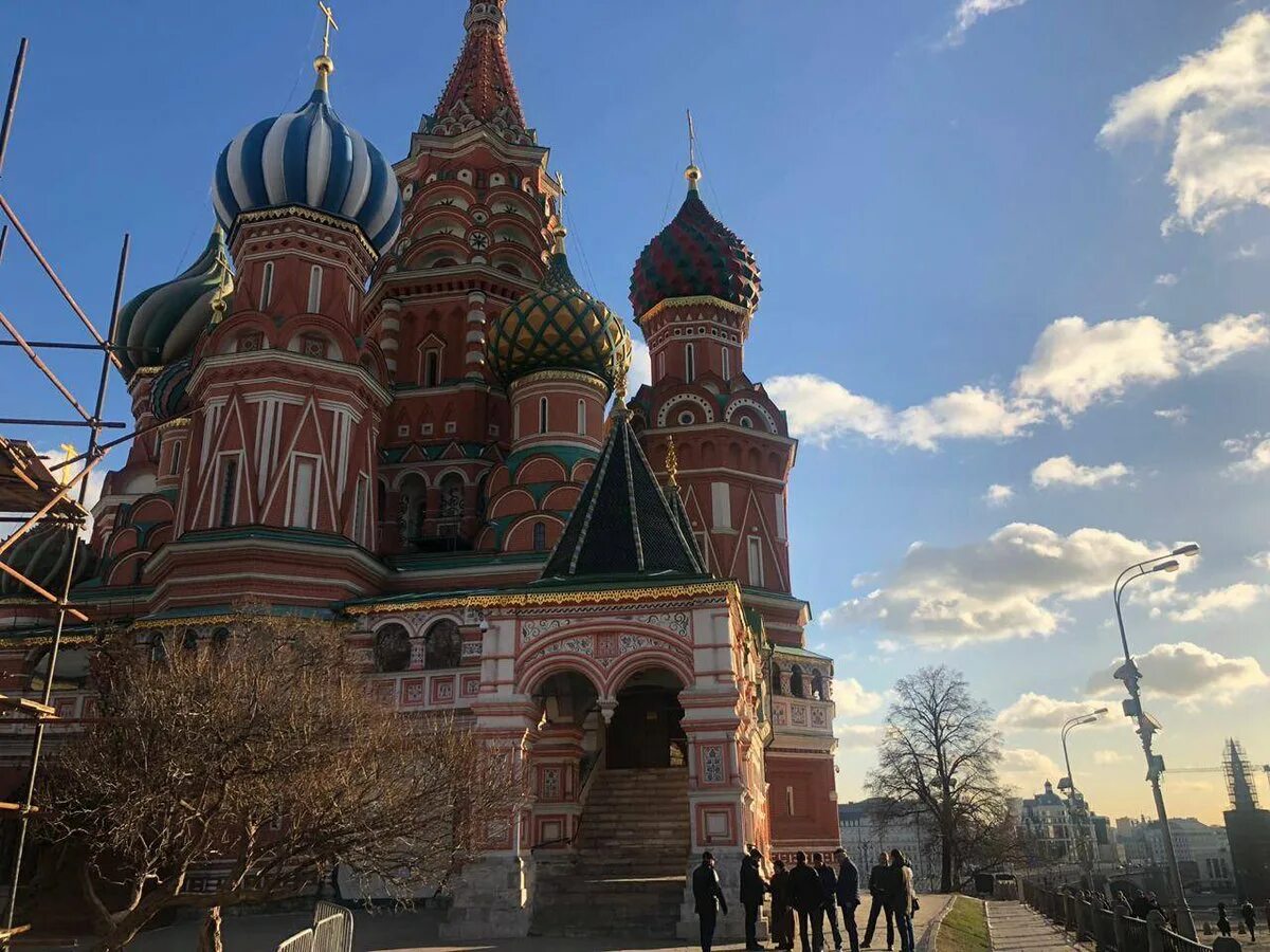 Храм Покрова (Василия Блаженного) в Москве. Церковь на рву