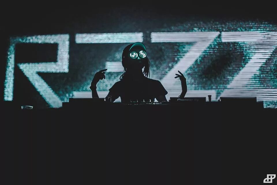 Rezz give in to you. Rezz канадский диджей. rezz art. rezz wallpaper. rezz lost.