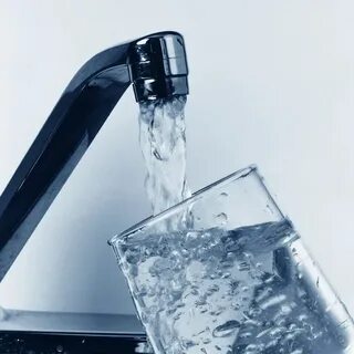 Холодная вода с право